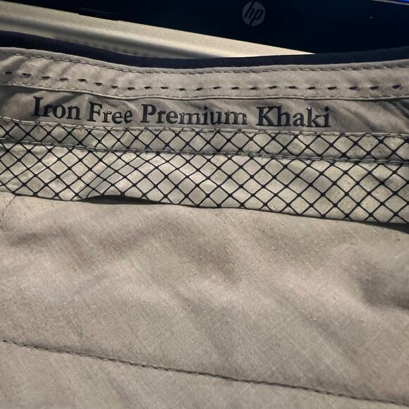 Haggar Men's Iron-Free Premium Khaki Pants 36x30 Navy Cotton Blend‎ Flat-Front - Picture 5 of 6